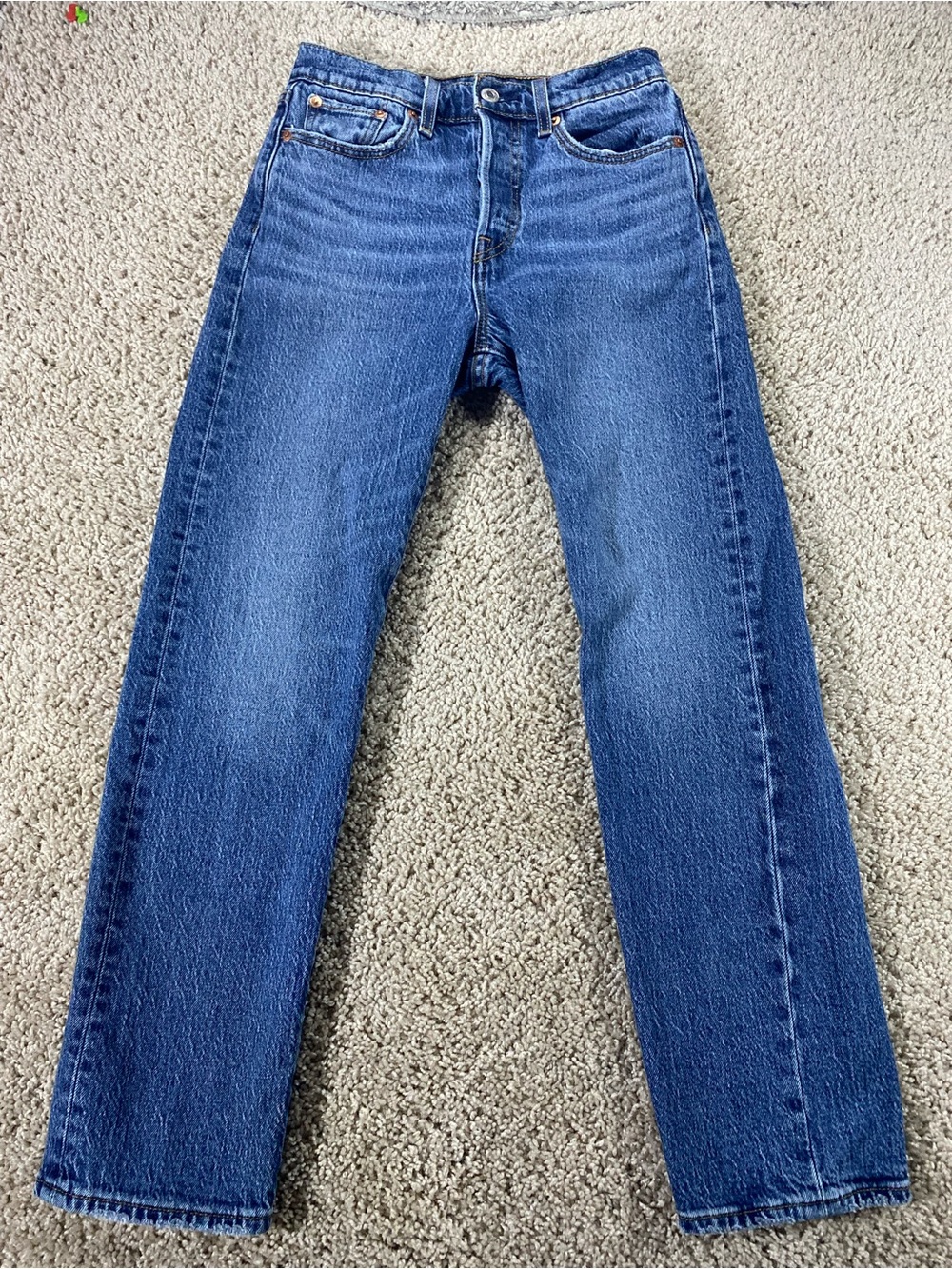 Levi’s Wedgie Straight 26 Premium Denim Blue Jeans Button Fly Trendy